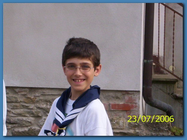 602x446 pixels (95K)